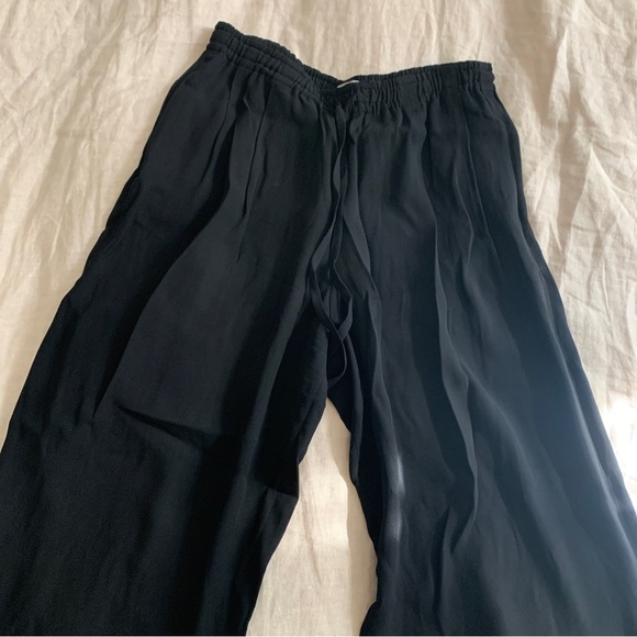 Vince flowy wide leg drawstring pants - medium - Picture 4 of 10